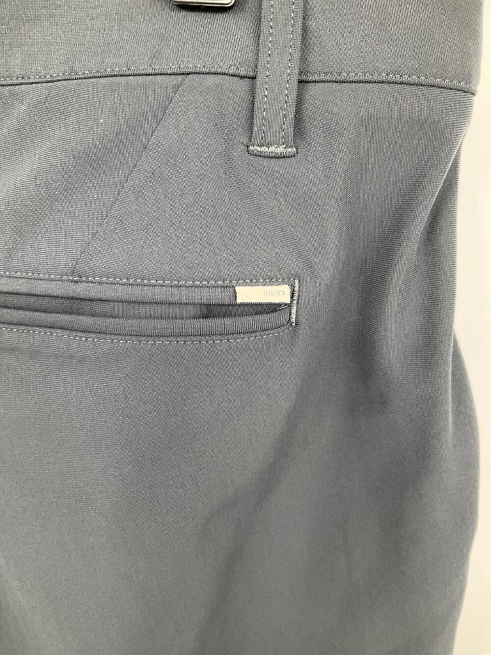 Vuori Meta size 36 Grey Polyester Shorts With Pockets Lightweight - Picture 5 of 9